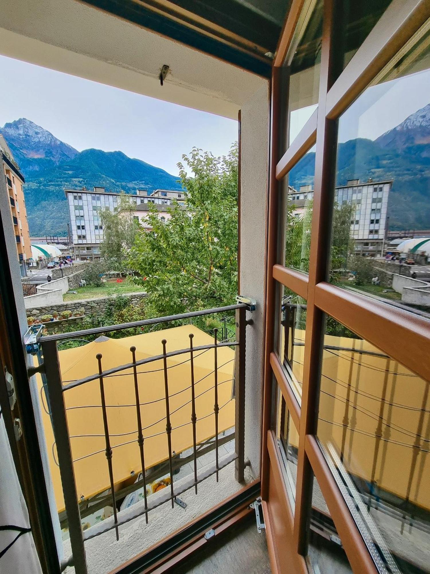 Maison Bodroz Appartamento Charme Aosta Luaran gambar
